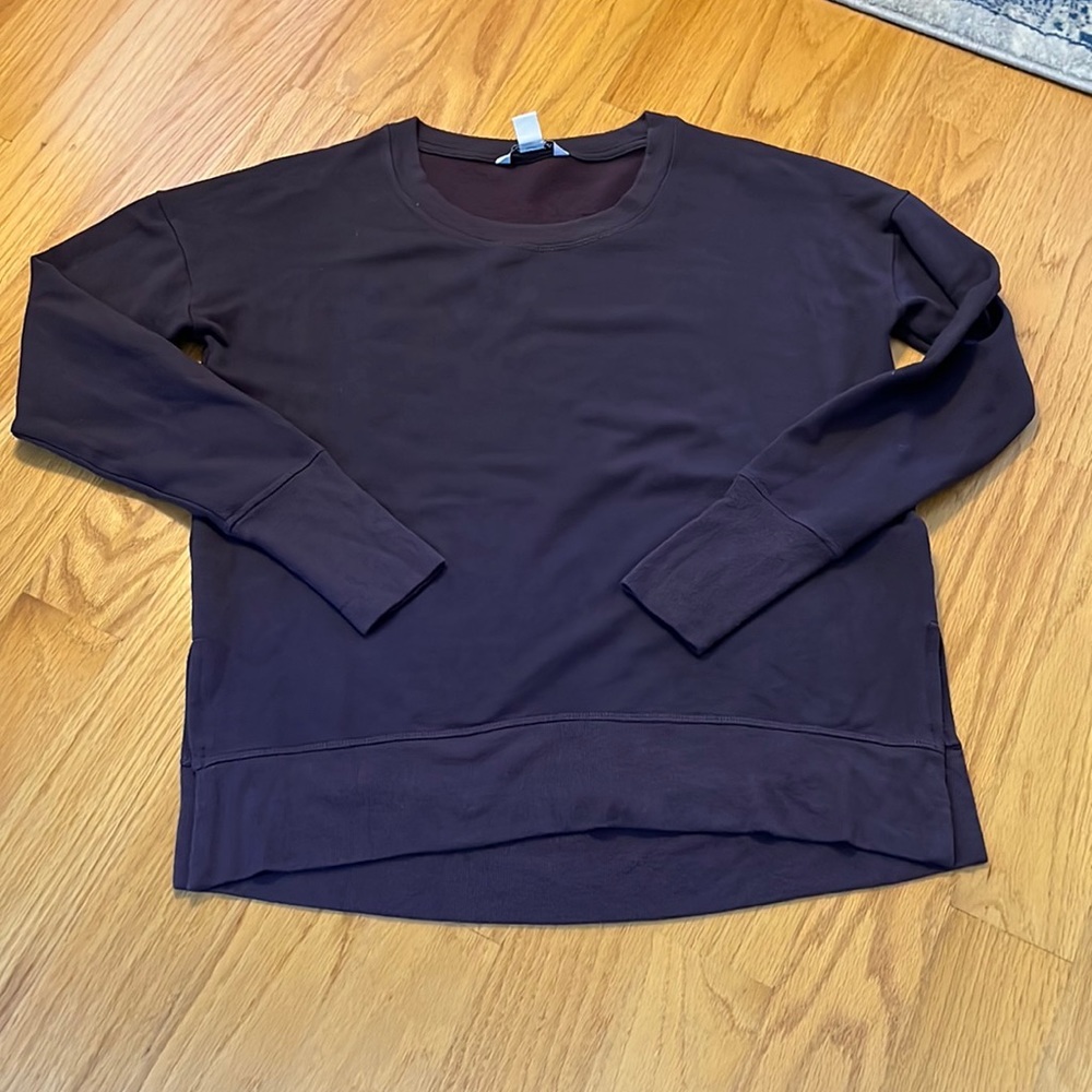 Athleta Dark Purple Pullover Sweatshirt Women’s Size M Athleisure